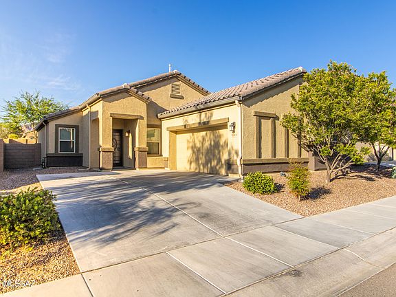2nd image of 9143 W Blue Saguaro St