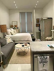 Rented by Aryeh Realty