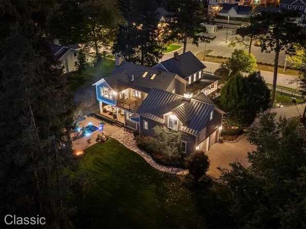 473 W Cady St, Northville, MI 48167