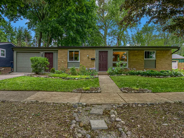 2753 Cumberland Ave, Ann Arbor, MI 48104