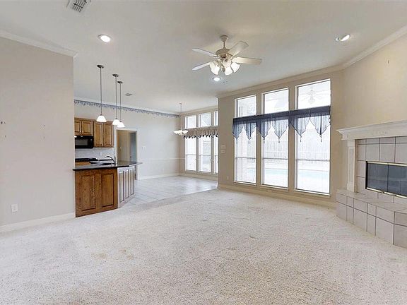 3rd image of 1938 Frostwood Dr