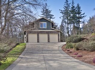 7856 Scatchet Head Rd, Clinton, WA 98236