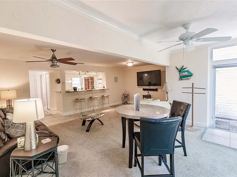1205 E Peppertree Dr #232 — Photo 7