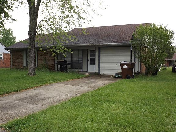 2nd image of 207 Angela Dr