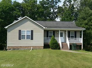 121 Hidden Hills Dr, Thomasville, NC 27360