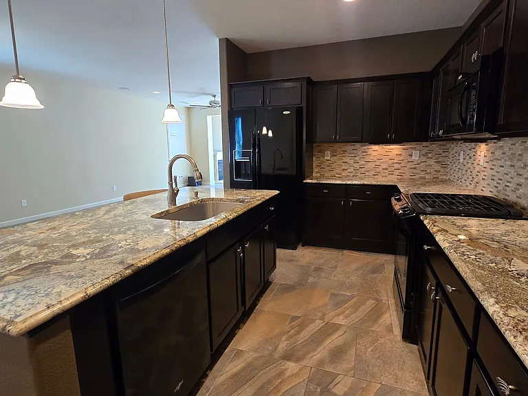 1715 Del Webb Pkwy W — Photo 9