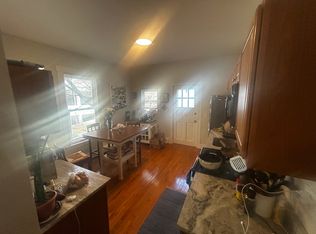 220 Banks St #12, Cambridge, MA 02138
