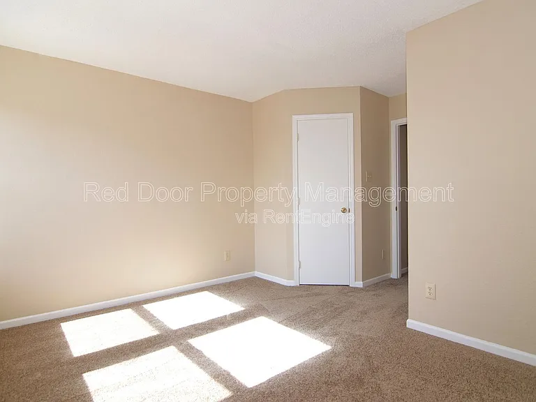 76 Snowflake Cir — Photo 27