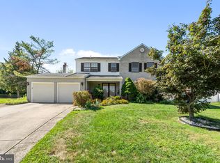 2 W High Ridge Rd, Cherry Hill, NJ 08003