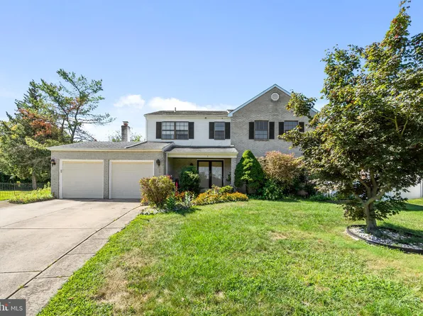 2 W High Ridge Rd, Cherry Hill, NJ 08003