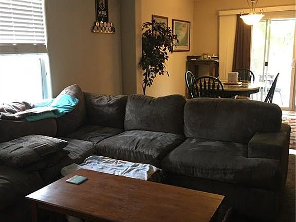 5th image of 6530 Broad Oaks Ct