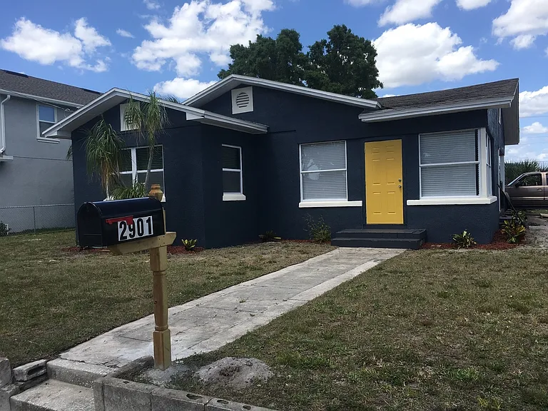 2901 W Main St — Photo 1