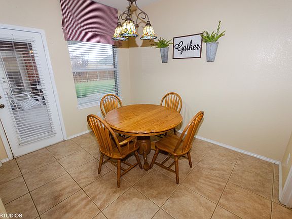 5th image of 3619 Bristlecone Ct