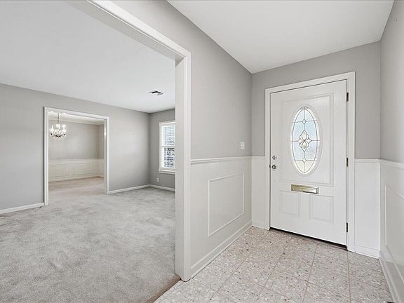 3rd image of 1785 Rikisha Ln