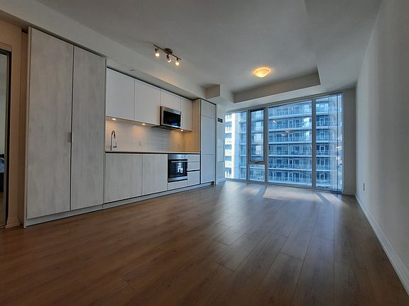 2nd image of 8 Widmer St #3308