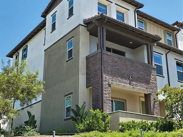 1813 Mesquite Way — Photo 38