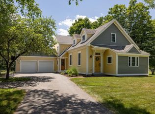 319 Piscassic Rd, Newfields, NH 03856
