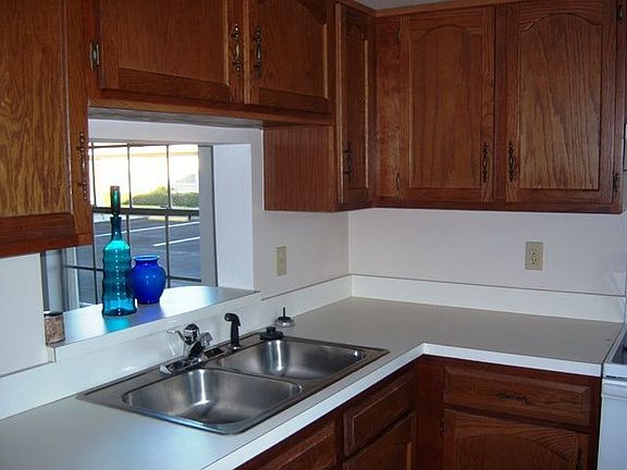 Other view of kitchen