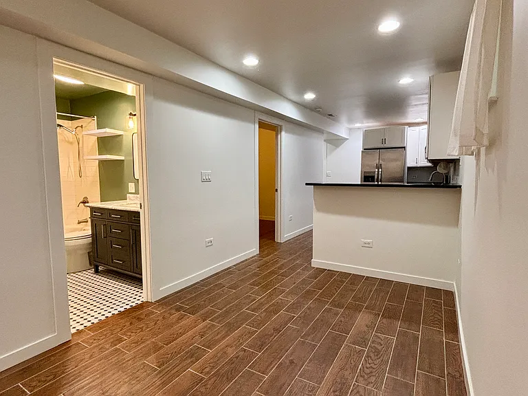 Main area 2