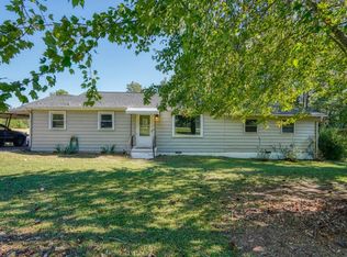 17751 Highway 101 S, Gray Court, SC 29645