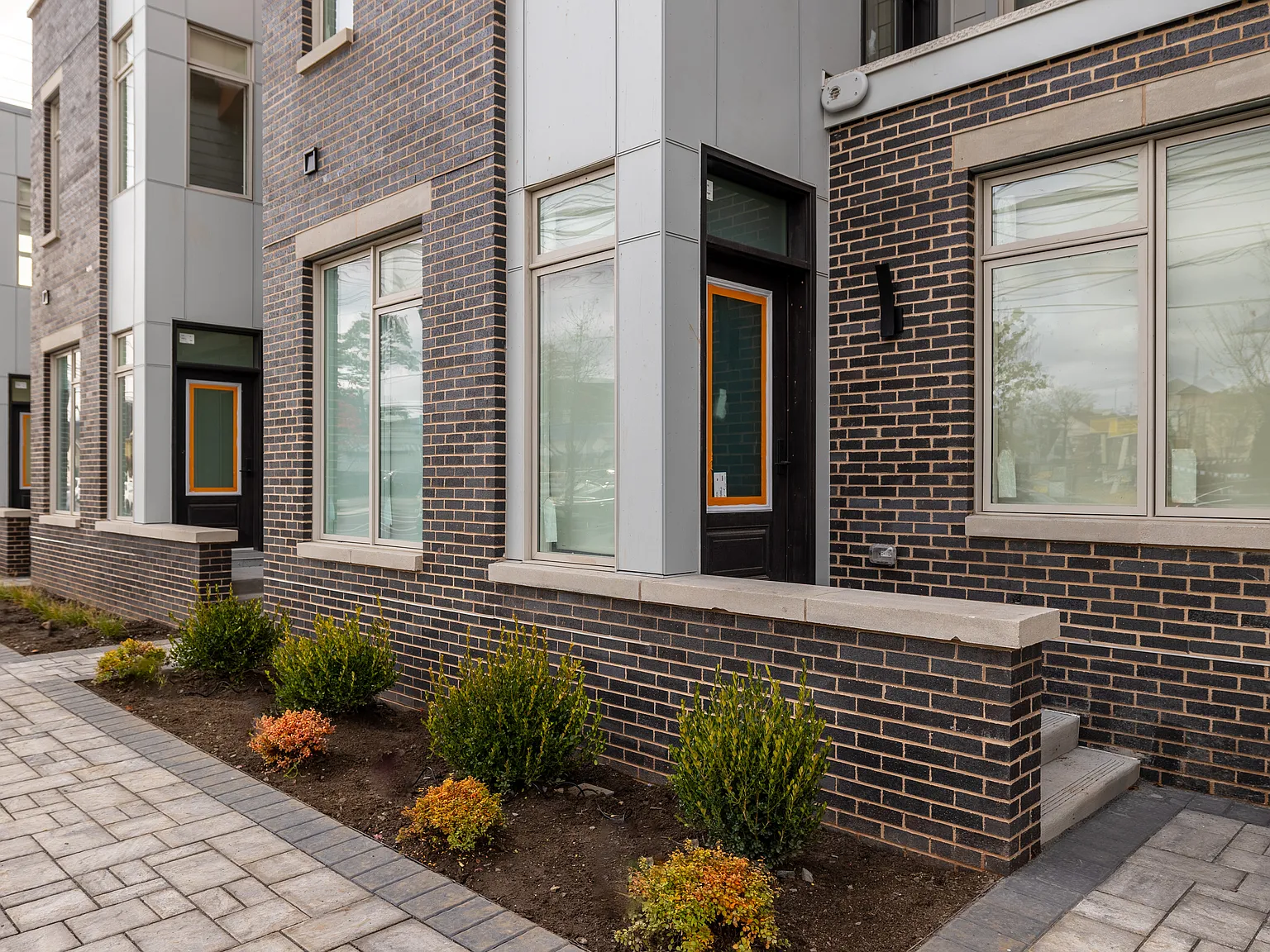 Five85West — Photo 3