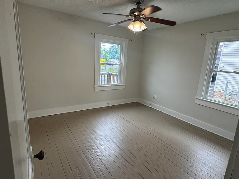 1601 S Yellow Springs St — Photo 14