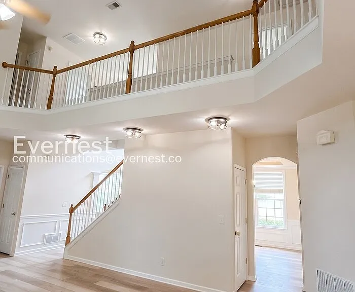 5995 Chinook Ct — Photo 10