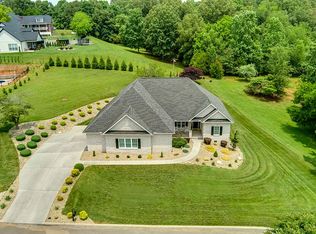 245 Rivers Edge Dr, Loudon, TN 37774