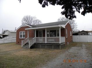 1417 Marshall St, Roanoke Rapids, NC 27870