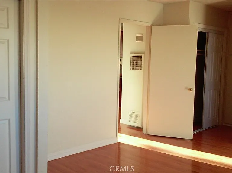 1555 Artesia Blvd — Photo 3