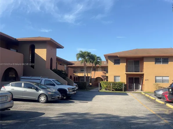 1685 W 42nd St APT 202, Hialeah, FL 33012