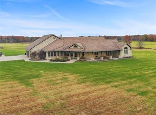 9640 Akron Canfield Rd, Canfield, OH 44406