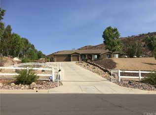 18117 Fort Lauder Ln, Perris, CA 92570