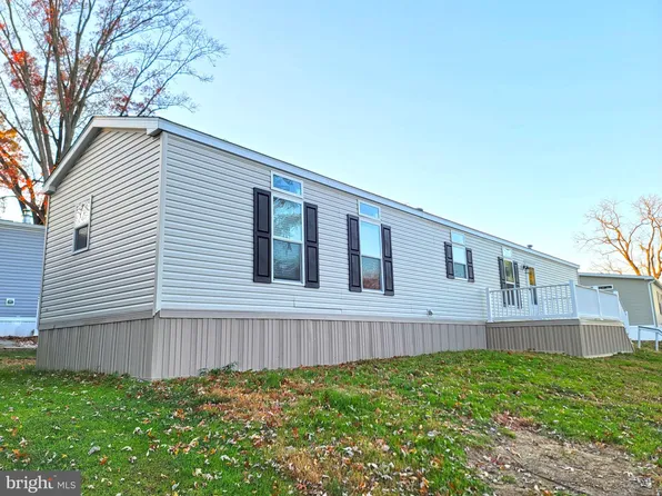 17 Dogwood Dr, Conestoga, PA 17516