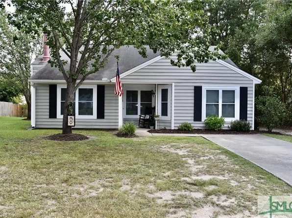 54 Blue Heron Ct, Richmond Hill, GA 31324