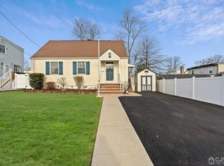 26 George St, Avenel, NJ 07001