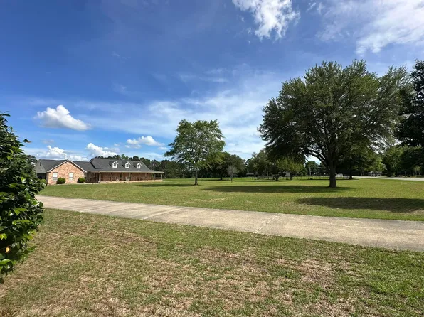 420A Gomillion Rd, Florala, AL 36442