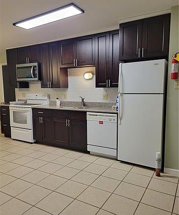 2nd image of 4417 Morris Pl APT F