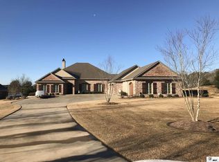 210 Crestview Dr, Choudrant, LA 71227