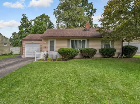 3923 Arden Blvd, Youngstown, OH 44511