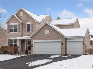 8433 Blazing Star Cir, Shakopee, MN 55379
