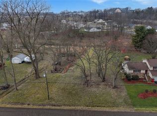 4707 Eastland Ave NE, Louisville, OH 44641