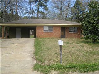 1st image of 122 Cherry Hill Dr