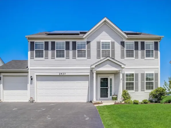 2437 River Hills Ln, Bolingbrook, IL 60490