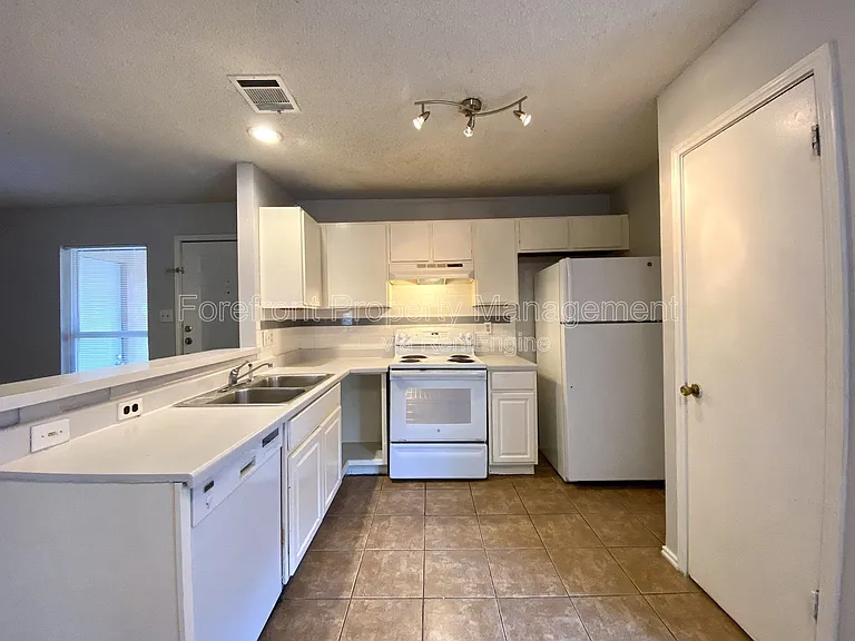 5225 Meadow Fld #1 — Photo 20