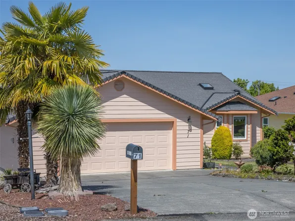 71 Onyx Lane, Sequim, WA 98382