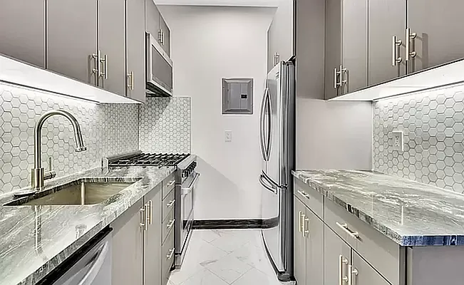 Rented by REAL New York | media 3