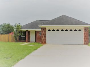 23530 Harvest Creek Dr, Robertsdale, AL 36567