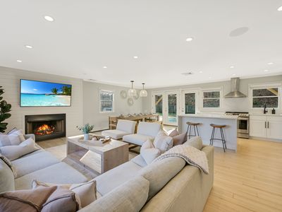36 Charla Dr, Southampton, NY, 11968