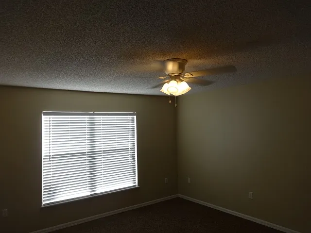 4426 Stone Meadow Dr — Photo 7